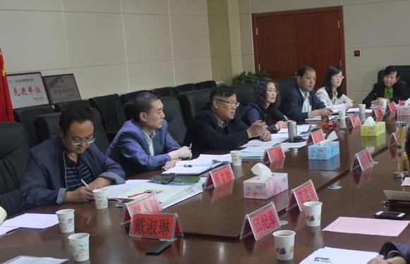 協(xié)調(diào)對(duì)接，有序推進(jìn)保稅物流中心項(xiàng)目建設(shè)