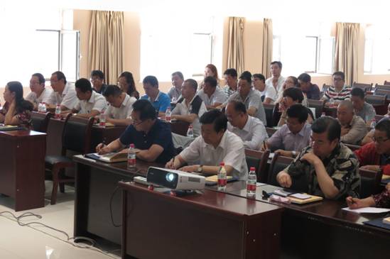 加強業(yè)務(wù)培訓(xùn)，提升工作能力
